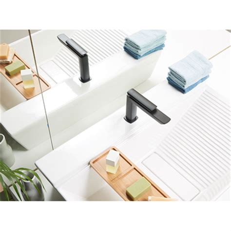 BIM objects - Free download! CT1169A#BL Lever Handle Basin Faucet With ...