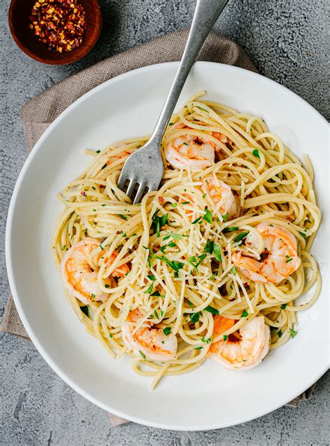 Garlic Butter Shrimp Pasta - Pinch and Swirl