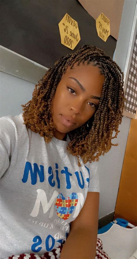 Short knotless twist braids | Trinity twist braids, Knotless spring ...