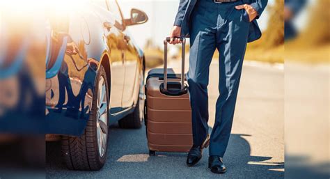 Iceland: only tourists earning INR 600000 per month eligible to get ...