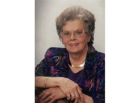 Shirley M Lockwood Obituary (2025) - Mount Vernon, IL - Hughey Funeral Home