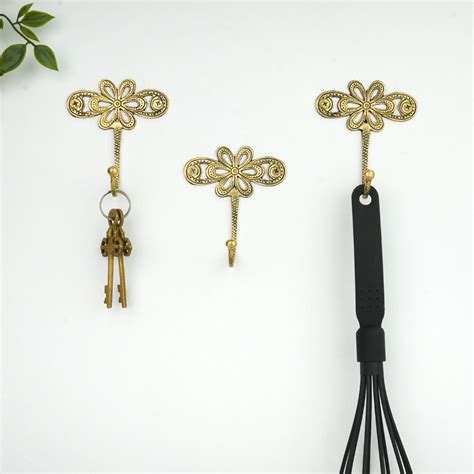 3 Pieces Single Brass Flower Wall Mounted Hook In Antique Finish