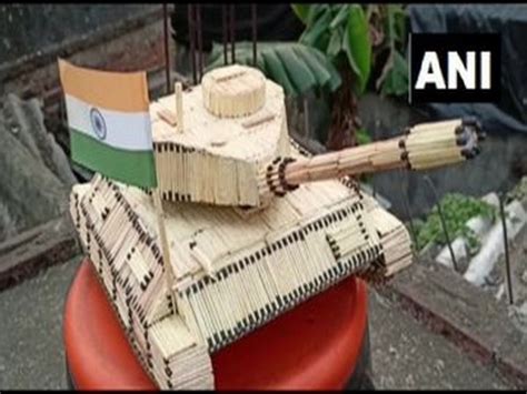 Odisha: Artist prepares Indian army tank model using matchsticks