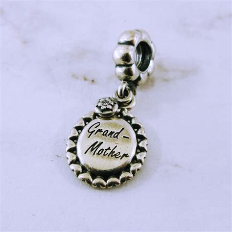 Grandmother Pandora Charm - Royal City Jewellers & Loans Ltd.