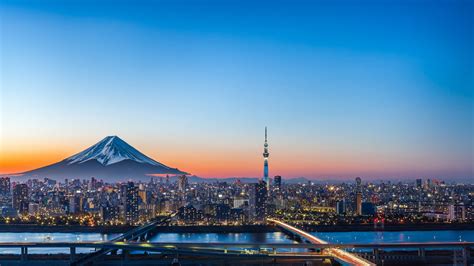 BoJ holds rates, yen gives up gains | MarketPulse by OANDA Group