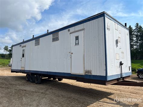 1991 Atco 40 ft x 10 ft Portable Tri/A Lave-auto | Ritchie Bros ...