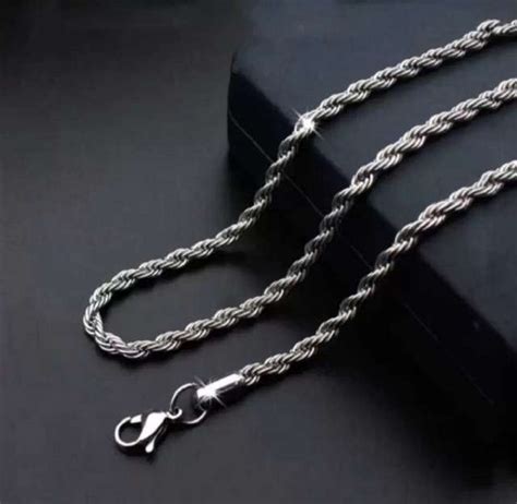 Necklace - Buy Chains & Necklace for Women & Men Online | Shopsy