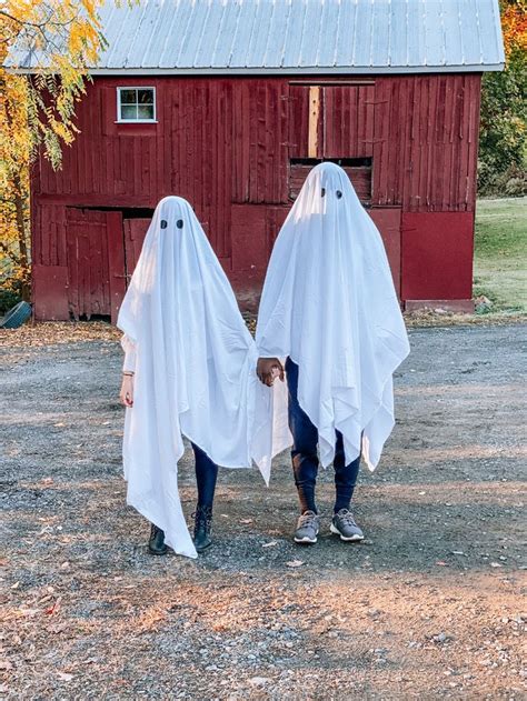 Kathleen's Fashion Fix: BOO! // Couples Homemade Ghost Costumes | Ghost ...