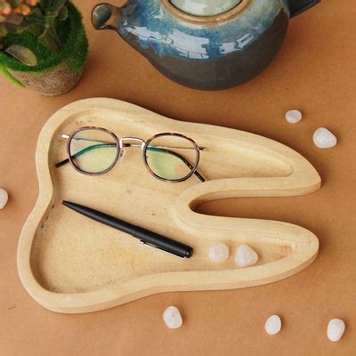 Tooth Shaped Wooden Tray | Decorative Trays | Gifts For Dentists ...