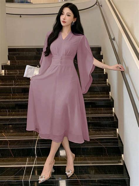 DAZY Solid V-Neck Pleated Chiffon Midi Dress For Women, Birthday ,New ...