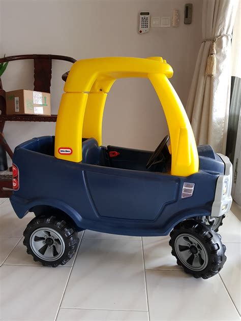 Little Tikes Truck, Hobbies & Toys, Toys & Games on Carousell