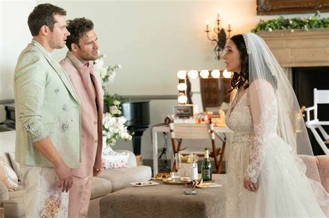 Jennifer Love Hewitt on 9-1-1 Wedding Between Maddie and Chimney ...