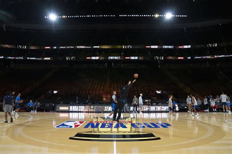 Bucks vs Thunder: NBA Cup final tickets plummet to new low