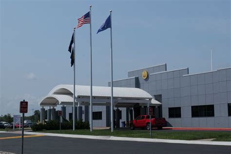 Dealer volumes at car auctions top concern, NAAA says | Automotive News