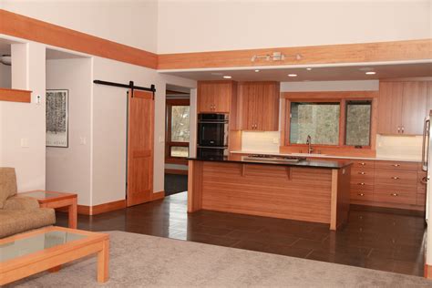 Kitchen Gallery pg — United Floor Covering