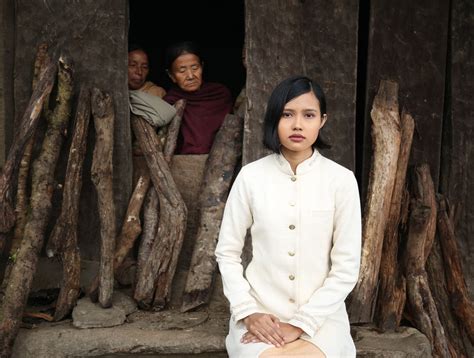 Khumanthem Atelier: Sustainable Fashion through traditional handloom