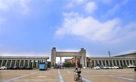 【毕业vlog】原来网红学校是这样的，浙江万里学院，杭州→宁波_哔哩哔哩_bilibili