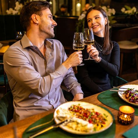 Amc Metropark Square 10