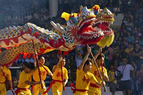 Dragon Dance Performance Celebrating Chinese New Year, City of Iloilo ...