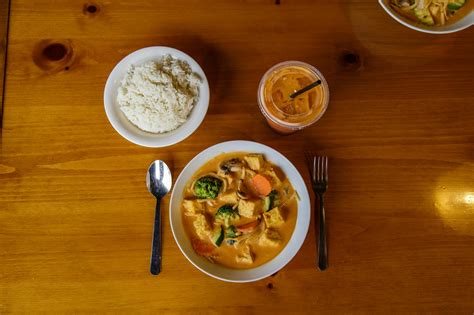 Curry in the Box - 3050 Cahill Main #3 Fitchburg Menu & Delivery ...