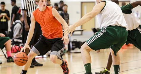 Minooka boys basketball using summer for development – Shaw Local