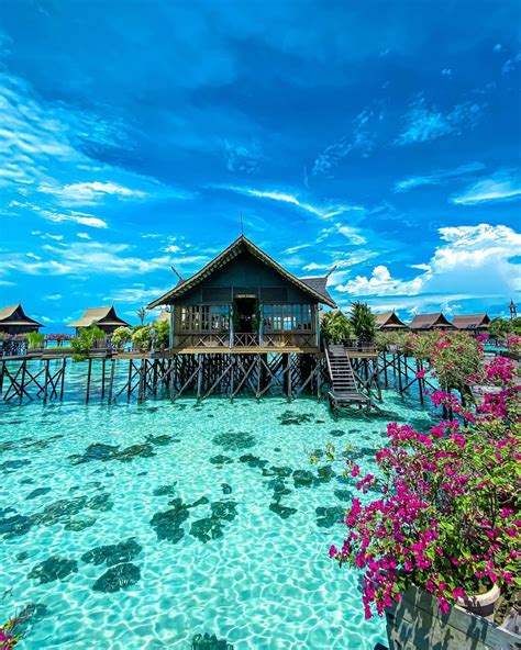 The Sipadan Kapalai Dive Resort is... - Visit Southeast Asia