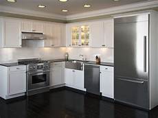 L Shaped Kitchen Layout by 20 Beautiful And Modern L Shaped Kitchen Layouts Housely L Shaped Kitchen Layout