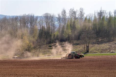 Intensive Farming 的图像结果