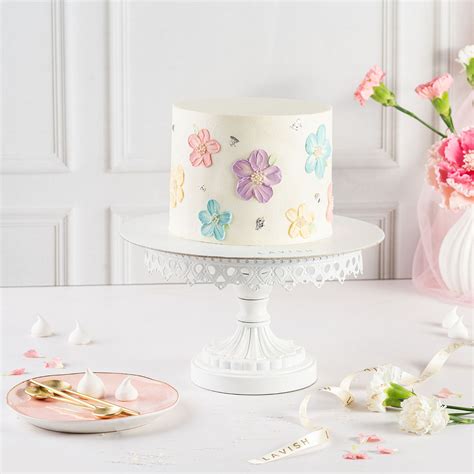 Floral Beauty – Lavish Patisserie