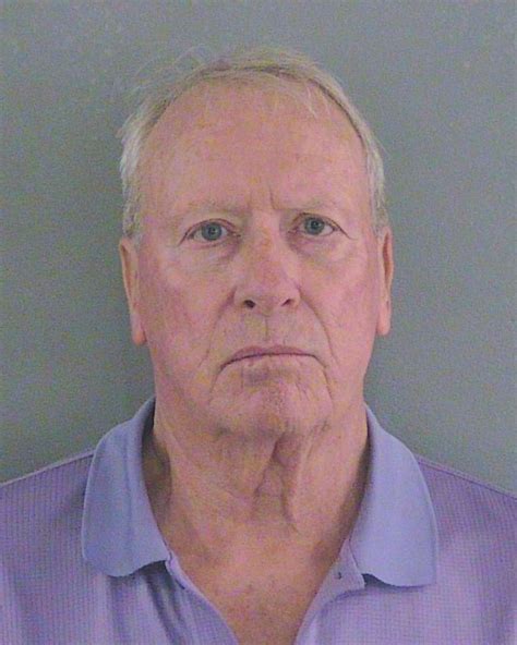 Florida man arrested for manslaughter after hole-in-one photo ID - ABC News
