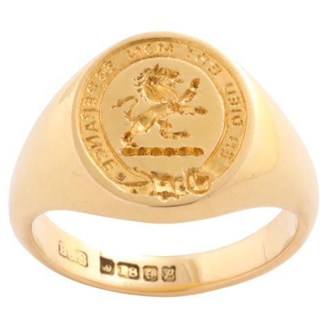 Vintage French 18 Kt Gold Rampant Lion Signet Ring at 1stDibs | lion ...