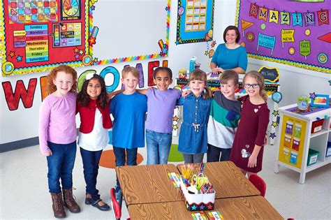 Kindness in the Kindergarten Classroom - Carson Dellosa Education