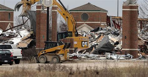 Demolition of former Huntley Outlet Center begins – Shaw Local