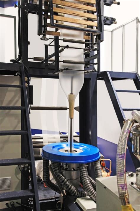 Extrusora de plástico: materiales, usos y beneficios