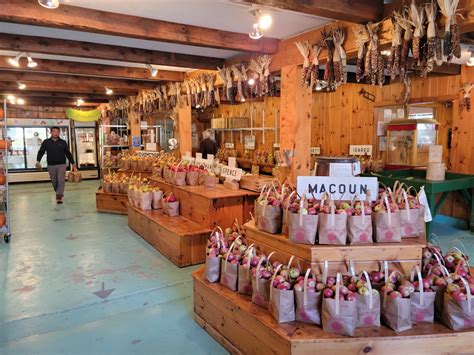 THE BIG APPLE - Wrentham MA - Hours, Directions, Reviews - Loc8NearMe