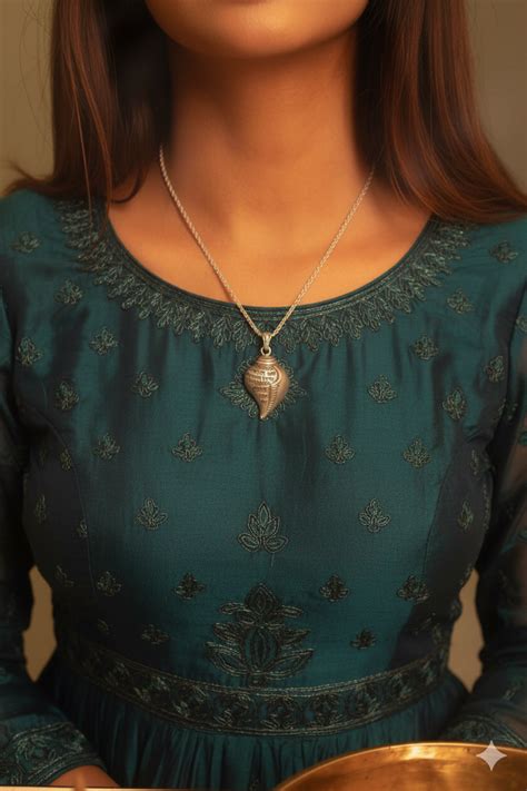 Shri Krishna Mantra Raksha Kavach Shankh (With Chain) – Astrologic India