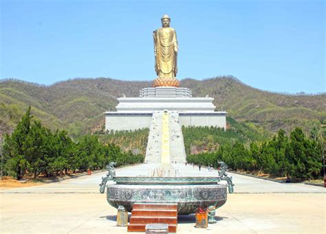 Spring Temple Buddha: The World's Second Tallest Statue - Malevus