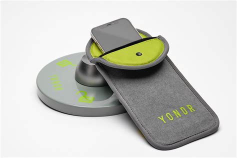 No social media, texting: Yondr cellphone pouches for kids at school