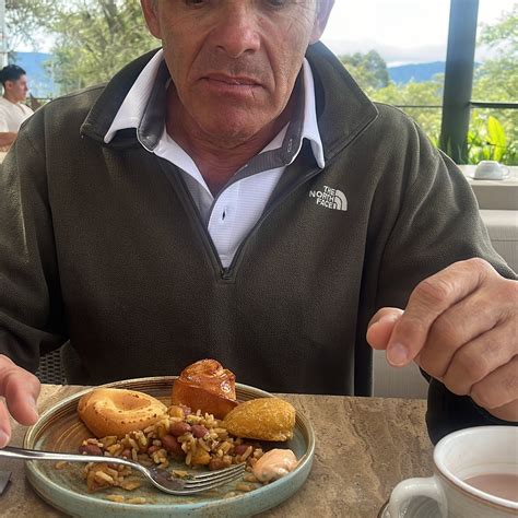 LUXE BY THE CHARLEE (Guatape) - Specialty Inn Reviews, Photos, Rate ...