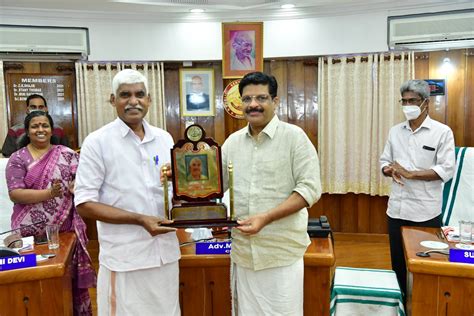 Retirement Function - Hon'ble Member ADV. RAGHUNATHAN M. K | Kerala ...