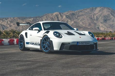 Porsche 911 GT3 RS–The Ultimate Beast With Insane Performance
