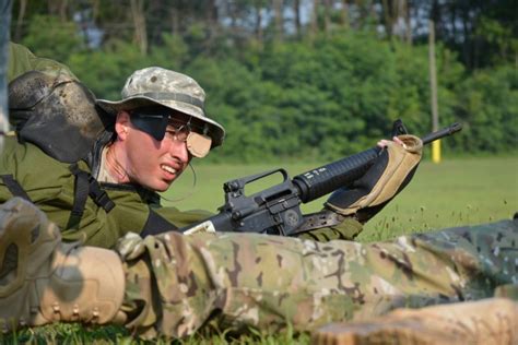 Army Reserve Soldier hits bull's-eye during Interservice Rifle ...
