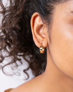 Classic Mini Hoops | Gold Mini Hoops Earrings | STAC Fine Jewellery
