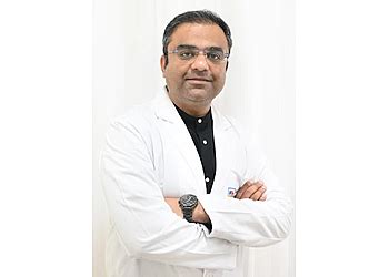 3 Best Orthopaedic Surgeons in Noida, UP - Expert Recommendations