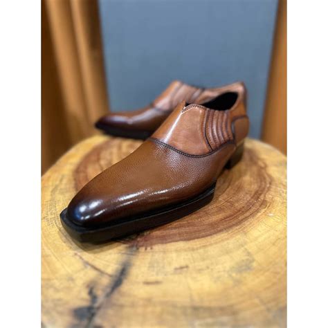 Tan Mirror Glossed Dual Tecture Slipons With Spade Sole – FELLMONGER