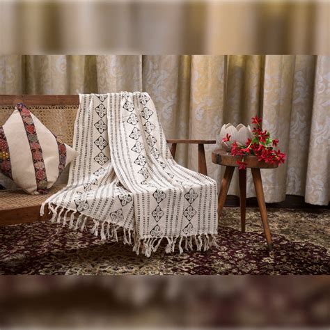 Flora Mudcloth Throw – razaaiwala