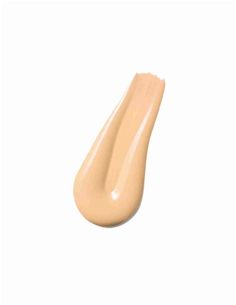 Double Wear Light Stay-In-Place Foundation SPF 10 • 0.5 Intensity