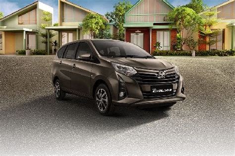 Harga OTR Toyota Calya 2022 E MT, Review dan Speks Bulan Juni 2022