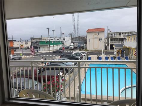 NANTUCKET INN & SUITES (Wildwood) - Motel Reviews, Photos, Rate ...