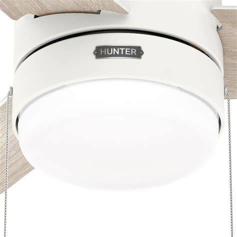 Hunter Brunner 52-in Matte White with Light Oak Blades LED Indoor Flush ...